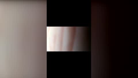 challe online show from May 15, 11:12 pm