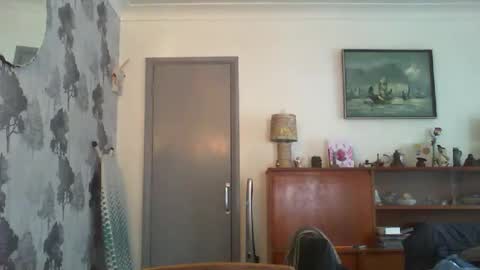 Snapshot of champers37 chatting on February 15, 11:28 am Champers online show from February 15, 11:28 am