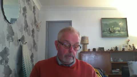 Champers online show from March 14, 11:15 am