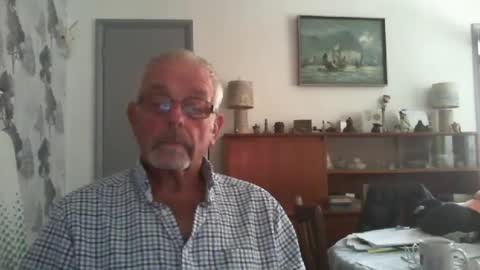 Snapshot of champers37 chatting on July 17, 10:11 am Champers online show from July 17, 10:11 am