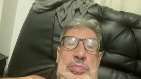 champsex305610 online show from March 2, 5:53 pm