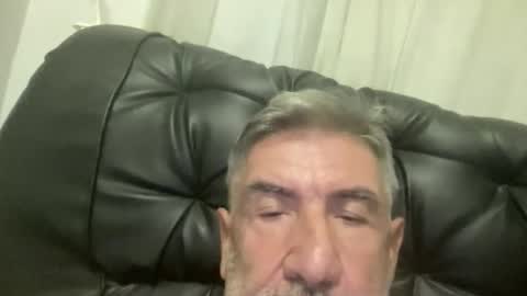 champsex305610 online show from April 14, 5:19 pm