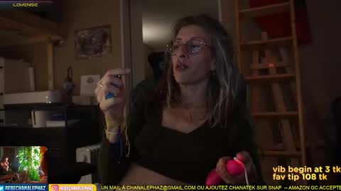 Snapshot of chanalephaz chatting on September 16, 9:05 pm Rebecca online show from September 16, 9:05 pm