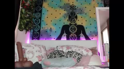 Chanel M. online show from January 8, 7:45 pm