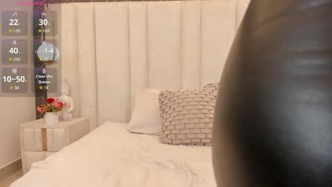 CHANEL online show from April 10, 8:46 pm