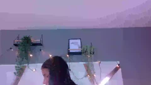 Snapshot of chaneladamss_ chatting on October 28, 2:59 am C H A N E L online show from October 28, 2:59 am