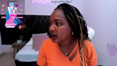 Snapshot of channel_brunette chatting on February 9, 11:47 am Chanel online show from February 9, 11:47 am