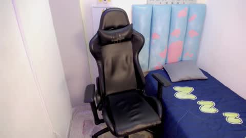 CHANNEL online show from March 22, 3:21 am