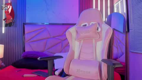 Snapshot of channel_guss chatting on November 9, 10:52 pm Channel Guss online show from November 9, 10:52 pm