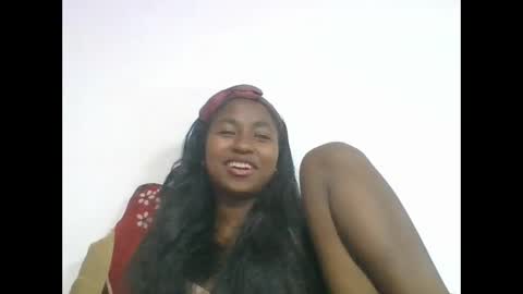 chantale483461 online show from April 11, 6:29 am