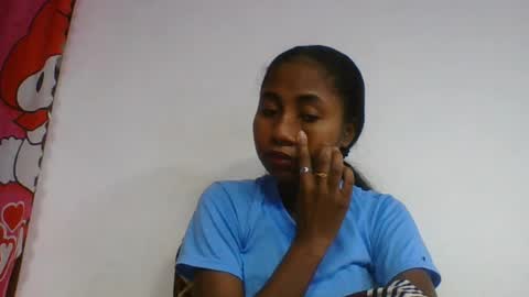 Snapshot of chantale483461 chatting on June 12, 6:45 am chantale483461 online show from June 12, 6:45 am
