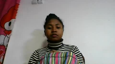 Snapshot of chantale483461 chatting on July 9, 5:11 am chantale483461 online show from July 9, 5:11 am