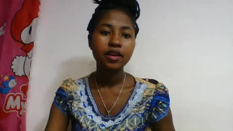 Snapshot of chantale483461 chatting on July 12, 4:36 am chantale483461 online show from July 12, 4:36 am