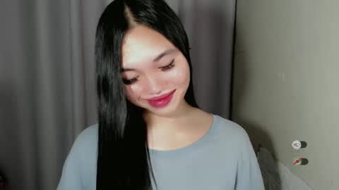 Snapshot of chantelle_fuckdoll chatting on December 10, 9:22 pm CHANTELLE online show from December 10, 9:22 pm