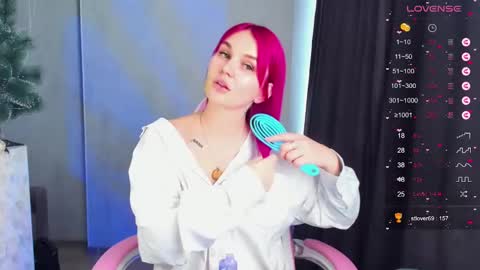 Snapshot of chaoka_ chatting on December 10, 7:26 am Suzanna Snow online show from December 10, 7:26 am