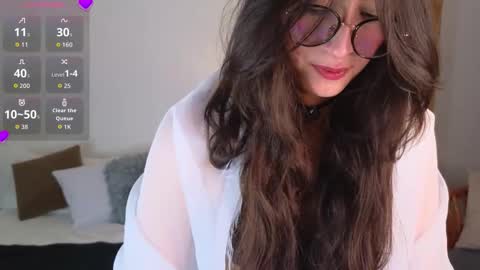 chaosdoll__ online show from February 20, 7:25 pm