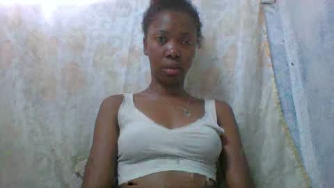 chariola0101 online show from February 9, 9:16 am