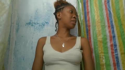 chariola0101 online show from February 11, 11:54 am