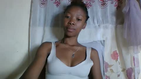 chariola0101 online show from March 9, 8:29 am