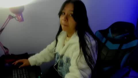 charis 2 online show from December 20, 11:17 am