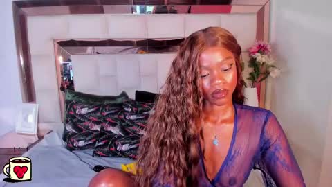 Snapshot of charis_hill chatting on February 27, 1:16 am charis_hill online show from February 27, 1:16 am