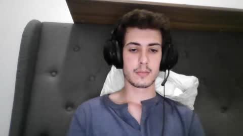 Snapshot of charismaticcharm chatting on January 11, 6:03 am charismaticcharm online show from January 11, 6:03 am