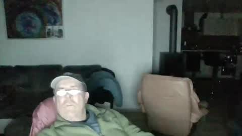 charles6064 online show from January 1, 4:18 pm