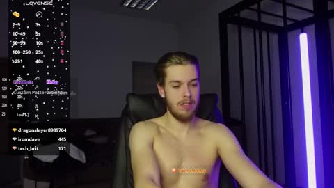 CHARLES SINS online show from February 22, 9:59 pm