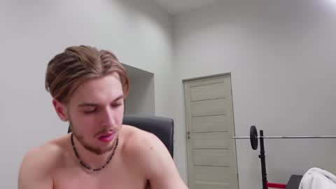 CHARLES SINS online show from March 5, 3:51 pm