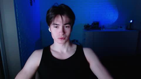 Snapshot of charleshanson69 chatting on January 18, 3:38 pm charleshanson69 online show from January 18, 3:38 pm