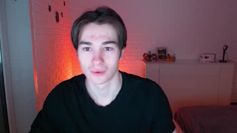 Snapshot of charleshanson69 chatting on February 8, 4:54 pm charleshanson69 online show from February 8, 4:54 pm