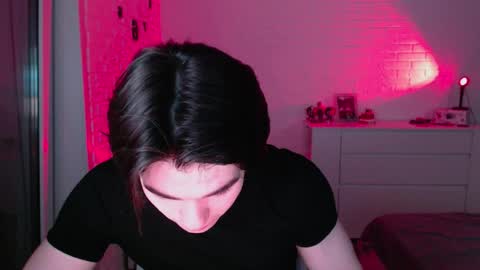 charleshanson69 online show from March 31, 3:56 pm