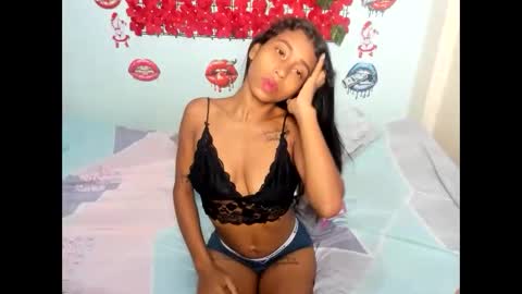 Snapshot of charley_hot chatting on October 28, 4:49 am charley_hot online show from October 28, 4:49 am