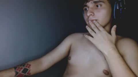 Snapshot of charley_quin chatting on September 20, 2:23 am Charley quinn online show from September 20, 2:23 am