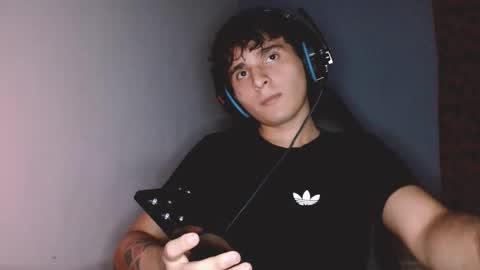 Snapshot of charley_quin chatting on October 17, 5:54 am Charley quinn online show from October 17, 5:54 am