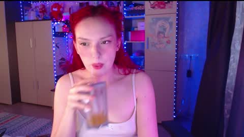 Snapshot of charlie_wtf chatting on September 14, 3:44 pm charlie online show from September 14, 3:44 pm