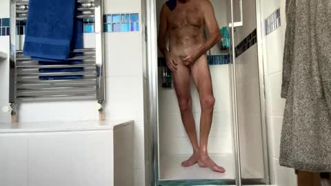 Gary online show from December 6, 8:26 am