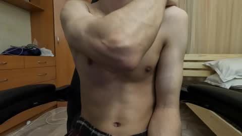 Snapshot of charliehoffa chatting on February 25, 7:58 pm Charlie online show from February 25, 7:58 pm