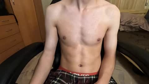 Snapshot of charliehoffa chatting on November 27, 9:39 pm Charlie online show from November 27, 9:39 pm