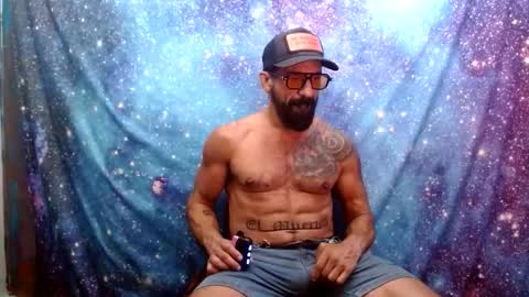 Snapshot of charlieprospect chatting on October 24, 1:46 am Charlie Prospect online show from October 24, 1:46 am