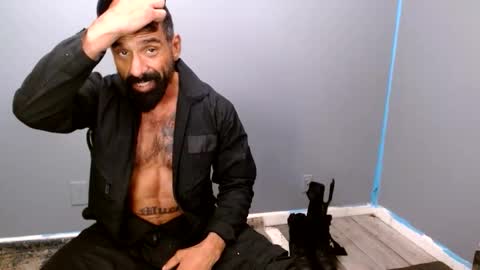 Snapshot of charlieprospect chatting on November 20, 1:39 am Charlie Prospect online show from November 20, 1:39 am