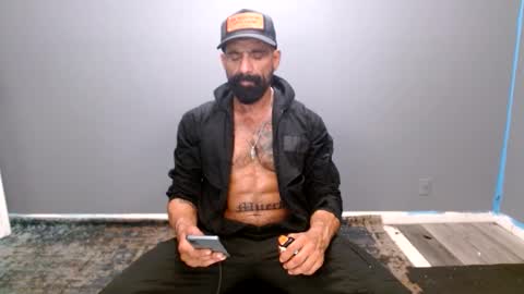 Snapshot of charlieprospect chatting on December 1, 1:54 am Charlie Prospect online show from December 1, 1:54 am