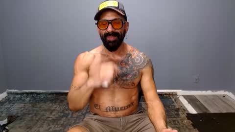 Snapshot of charlieprospect chatting on January 9, 7:37 pm Charlie Prospect online show from January 9, 7:37 pm