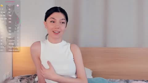 Yumi online show from February 27, 7:47 pm