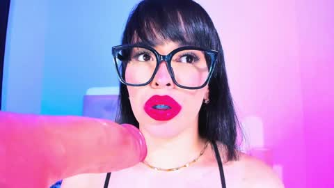 Charloott Evans online show from February 9, 2:17 am