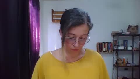 charlott online show from December 3, 7:01 pm