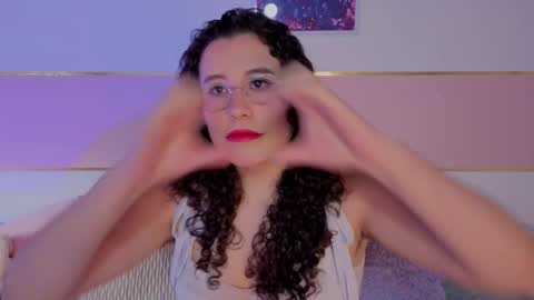 You honey online show from February 9, 11:47 am