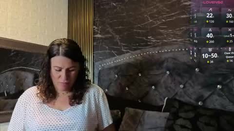 Snapshot of charlotte__g chatting on May 24, 12:32 pm charlotte online show from May 24, 12:32 pm