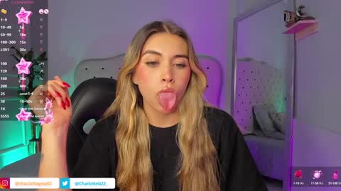 Snapshot of charlotte__grey chatting on January 8, 8:07 pm charlotte grey online show from January 8, 8:07 pm
