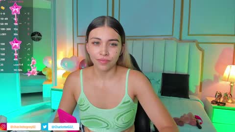 Snapshot of charlotte__grey chatting on January 19, 12:06 pm charlotte grey online show from January 19, 12:06 pm